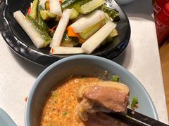 云南蘸料-小街猪手(团结湖店)