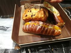 -红跑车蛋糕世界(清江路店)