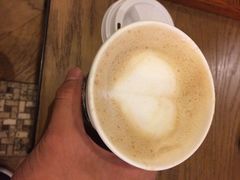 星巴克(沙面店)-星巴克臻选(广州沙面店)