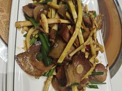 -钟记陕南菜·煎锅鱼(红专南路店)