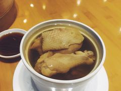 元盅鲜鸡汤-鼎泰丰(嘉年华•海信广场VILLAGE店)