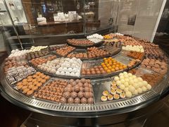 -Laderach 莱德拉(上海环贸iapm店)