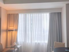 -上海漕河泾万丽酒店