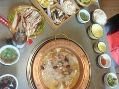 -阿婆情腊排骨火锅·野生菌季(古城旗舰店)