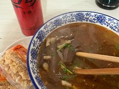 -叶新小吃店(来凤小区总店)