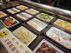 -尚品海鲜肥牛自助火锅(湖明店)