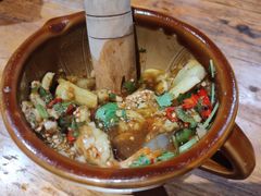 -老滇山寨•云南特色菜•地方菜•民族风情歌舞表演(金碧店)