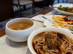 -满江红四季餐厅 · 国家五钻级酒家(新纪元大酒店店)