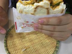 -钰园秦镇米皮(长安西路三兴园店)