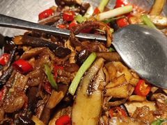 -爱碗亭·鲜炒湖南菜(壹城中心店)