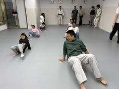 -EFL巴西柔术·综合格斗·泰拳·少儿体能训练(虹桥德必馆)
