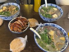 -小潘记鸭血粉丝汤