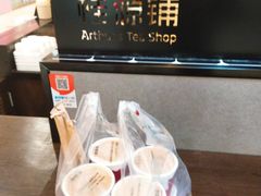 -桂桂茶(滨江百联店)