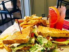 手工牛肉堡培根三文治-打趸BTC·Breaktime cafe(北京路店)
