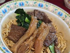 -金杨拉面王小吃面馆·牛三宝面·红烧牛肉粉