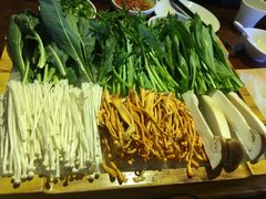 -慢丽江·云南野生菌土鸡锅(西山店)