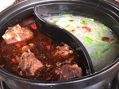 -亿诣蝎府炸酱面羊蝎子火锅(酷车小镇店)