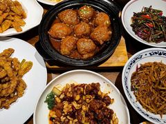 -那家老院子东北菜·饺子·小鸡炖蘑菇(艳华街店)