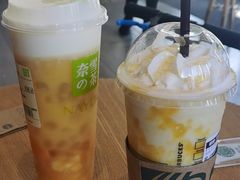 -星巴克臻选(深圳龙华红山天虹店)