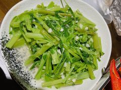 -聚汇三少·龙虾·中餐厅(莫邪路新天地店)