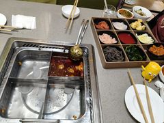 -海底捞火锅(东方时代广场店)