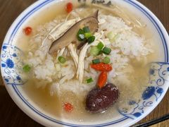 -肖四女乐山跷脚牛肉(南汇大学城生活广场店)