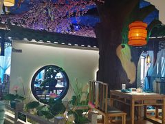 大堂-荷塘秋月·本帮江浙菜(国权路店)