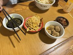 -矮子粉店1985·长沙米粉(湘春路店)