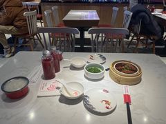 -渝是乎川渝小炒(新世界百货望京店)