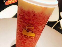 桃子草莓酪酪-LELECHA乐乐茶(美罗城店)