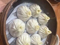 -莱莱小笼·乔艾