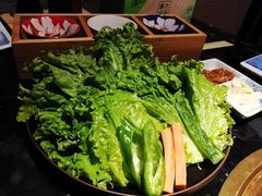 -山川小町·极番烧肉(新地假日广场店)