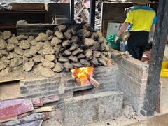 -御霞苑泥烩鸡休闲农庄