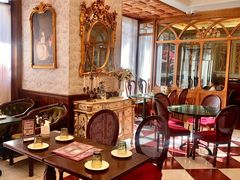 -秘密旅行Bonjour(黑金冠 江南西店)