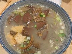 金陵鸭血粉丝汤-弄堂小笼包(西青中北永旺购物中心店)