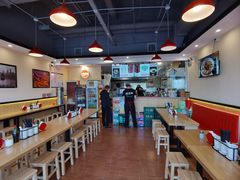 -碗里捞川渝特色面(沙河玖耀里店)