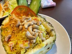 菠萝海鲜炒饭-mango tree芒果树泰国餐厅(青岛万象城店)