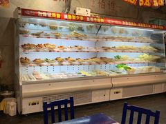-马路边边串串香(苗栗路店)