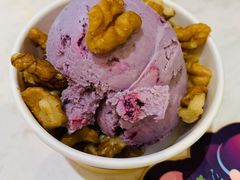 蓝莓冰淇淋-哈根达斯(皇庭店)