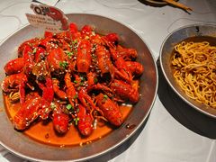 -巴厘龙虾·榜首油焖大虾(洞庭·艺术洋房店)