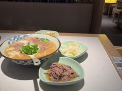 -鑫花溪牛肉米粉(凤凰街创始总店)