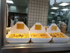 -鲍师傅糕点(江苏路店)