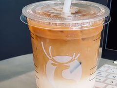 -瑞幸咖啡(艺树家工场店)