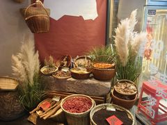 -后院烤吧·木炭烧烤·烤鱼·云贵川火锅(忻州古城店)