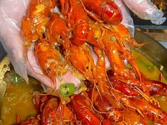 -何师烧烤Pro ·江湖川菜·小龙虾·精酿啤酒(太古里旗舰店)