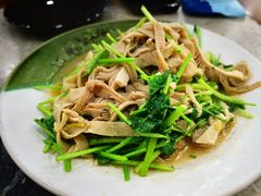 -壹条龙饭庄台基厂店