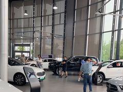 -宁波之星奔驰4S店(海曙店)