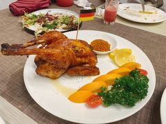 -又见马甲M8融合西餐厅(体育中心店)