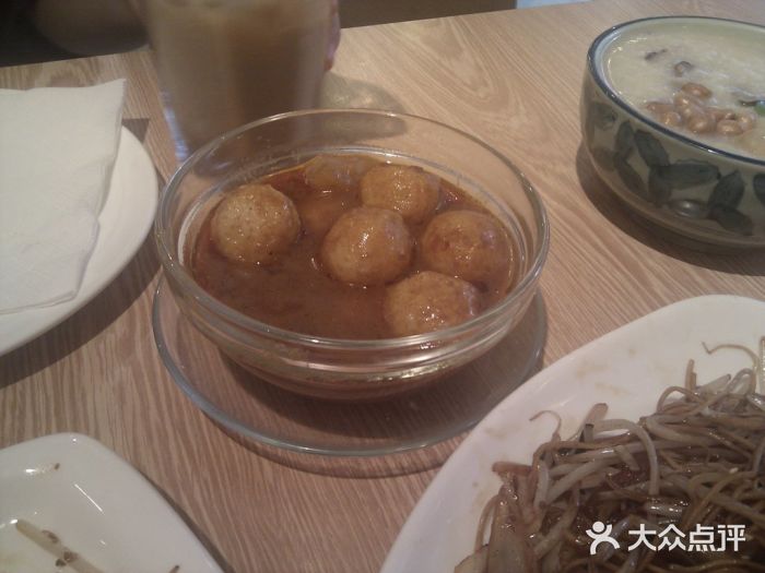 港东盛宴烧腊至尊咖喱鱼蛋图片