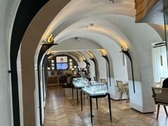 -Me Coffee下午茶艺术空间